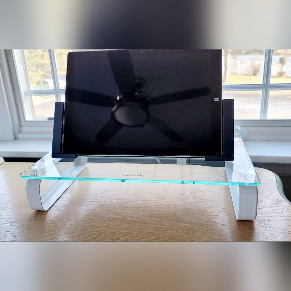 Brand New Laptop stand